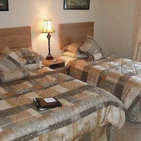 Windway House Guest house 4*